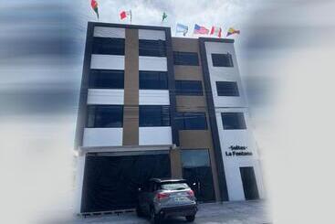 هتل Suites La Fontana