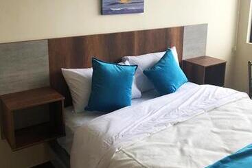 هتل Suites La Fontana