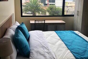 هتل Suites La Fontana