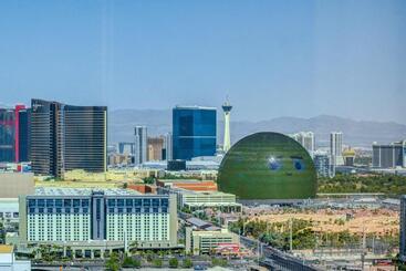 30th Ph Mgm Suite With Breathtaking Views Of The Strip
