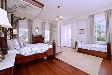 Ravenna Bed And Breakfast