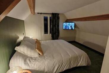 تختخواب و صبحانه Gîte Les Grandes Lauzes