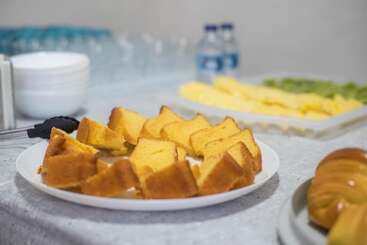 تختخواب و صبحانه Vhostel