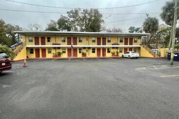 Downtown Motel