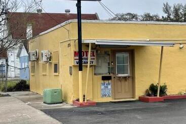 Downtown Motel