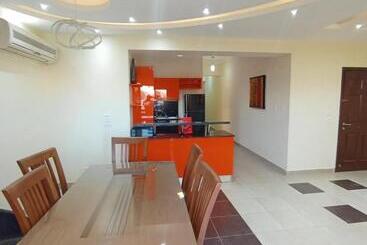 هتل Apartment At Karma Aqua Beach Resort