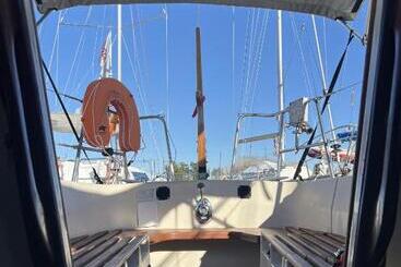 هتل Nuits Enchantées Sur Les Flots Embarquez Pour Une Aventure Inédite à Sète