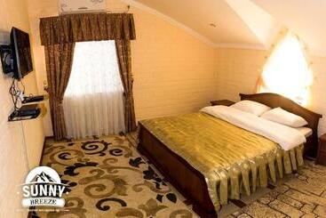هتل Oasis Sun Club