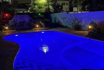 فندق Tr Guest House