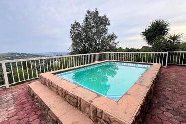 پانسیون Honeyhills Excellence Resorts B
