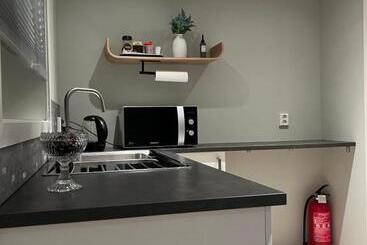 Пансион Cozy Basement Apartment In Orkanger