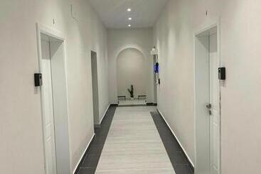 پانسیون Madinah Valley Residency Room 1