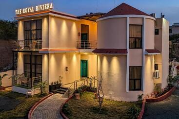 The Royal Rivera Resort