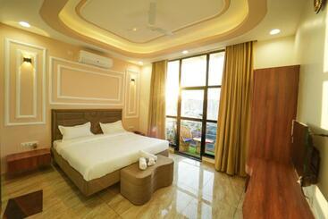 The Royal Rivera Resort