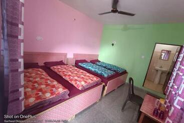 Abhishek Hotel , Sonprayag