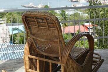 Bed and Breakfast Ocean View Residency