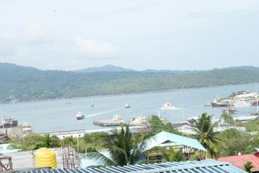 住宿加早餐 Ocean View Residency