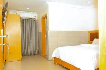هتل Calbert Lodge