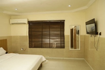 هتل Calbert Lodge