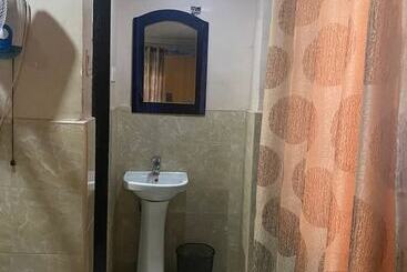 هتل Calbert Lodge