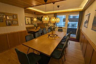 هتل Chalet Hans