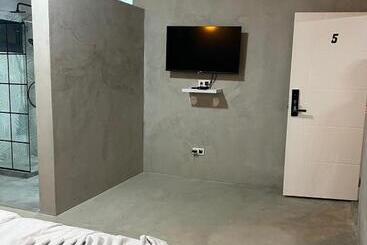 هتل Palms Lodge