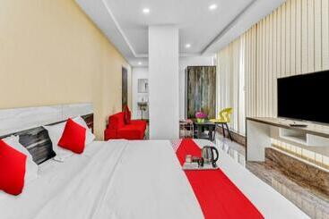 هتل The Lutino Homes Near By Iti Gate Doorvaninagar Ramurthynagar