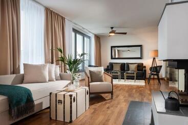 هتل The Tale Luxury Suites