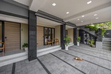 هتل Verdant Bali Sekar Sari