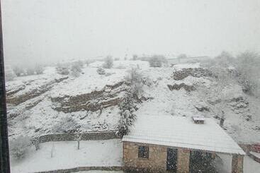 پانسیون Hostal Rural Alto Tajo Poveda