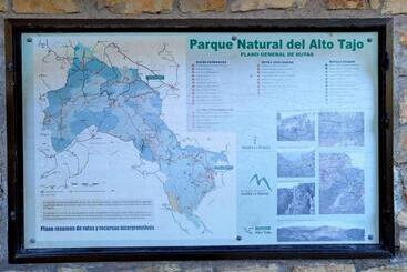 پانسیون Hostal Rural Alto Tajo Poveda