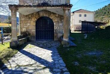 پانسیون Hostal Rural Alto Tajo Poveda