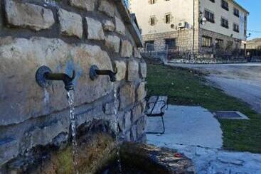 پانسیون Hostal Rural Alto Tajo Poveda