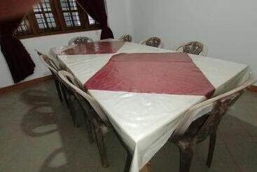 پانسیون Sunshine Guest House