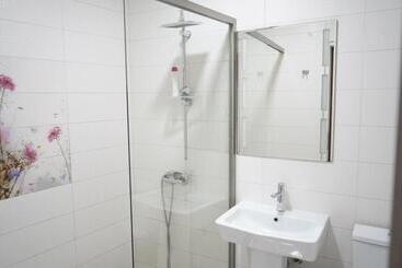 تختخواب و صبحانه Apartament Koha