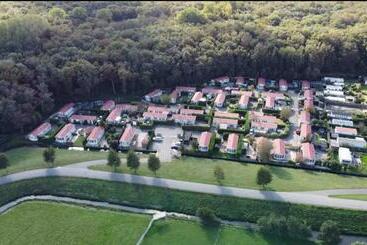 צימר Chalet Staelduinse Bos