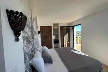تختخواب و صبحانه Villa Nomade Proche De Cannes