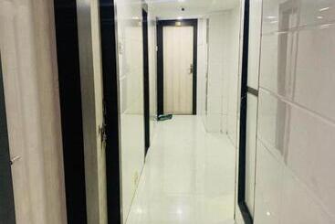 هتل Bh Lodge