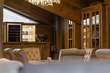 هتل Chalet Royal