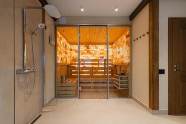 هتل Chalet Royal