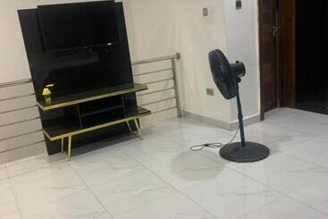 هتل Gt Guesthouse
