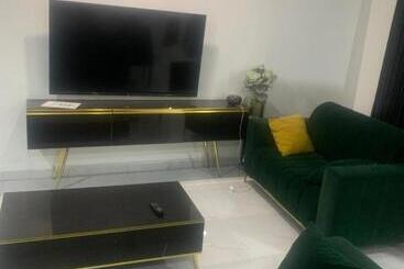 هتل Gt Guesthouse