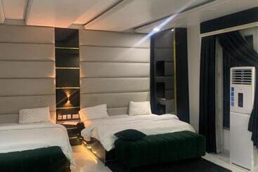 هتل Gt Guesthouse