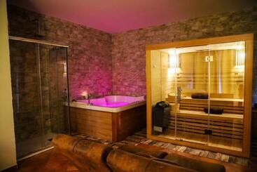 پانسیون Casita Garden&spa