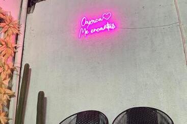 پانسیون Hostel Xitla