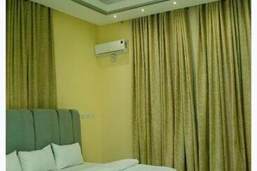پانسیون House 7a