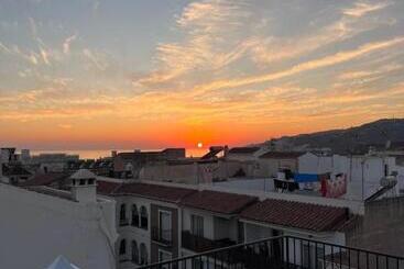 بنسيون Naim Guest House Nerja
