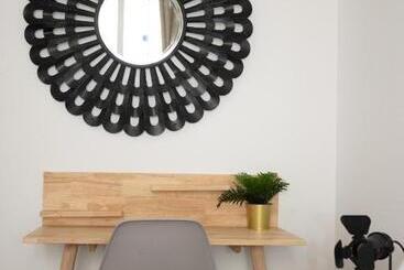פנסיון Naim Guest House Nerja