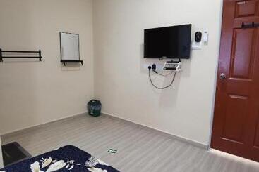 پانسیون Roomstay Villa Tok Wan