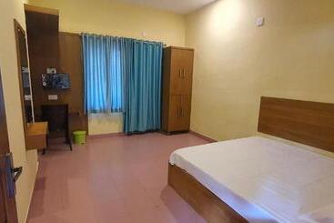 هتل Bambino Homestay